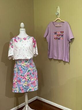 22w Floral Multicolor A-Line Skort  with bonus two 3x  shirts bundle
